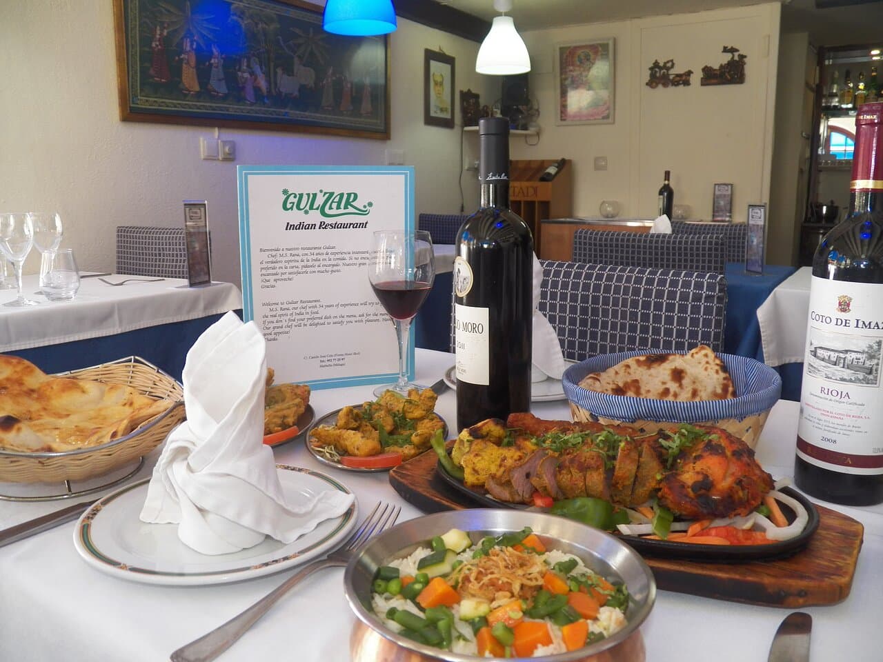 gulzar-indian-restaurant-2.jpg 1